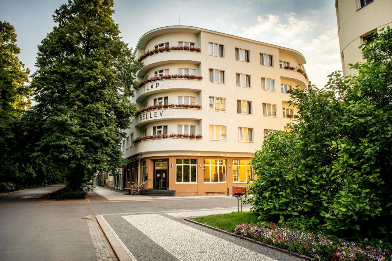 Hotel Bellevue Tlapak Poděbrady Buitenkant foto
